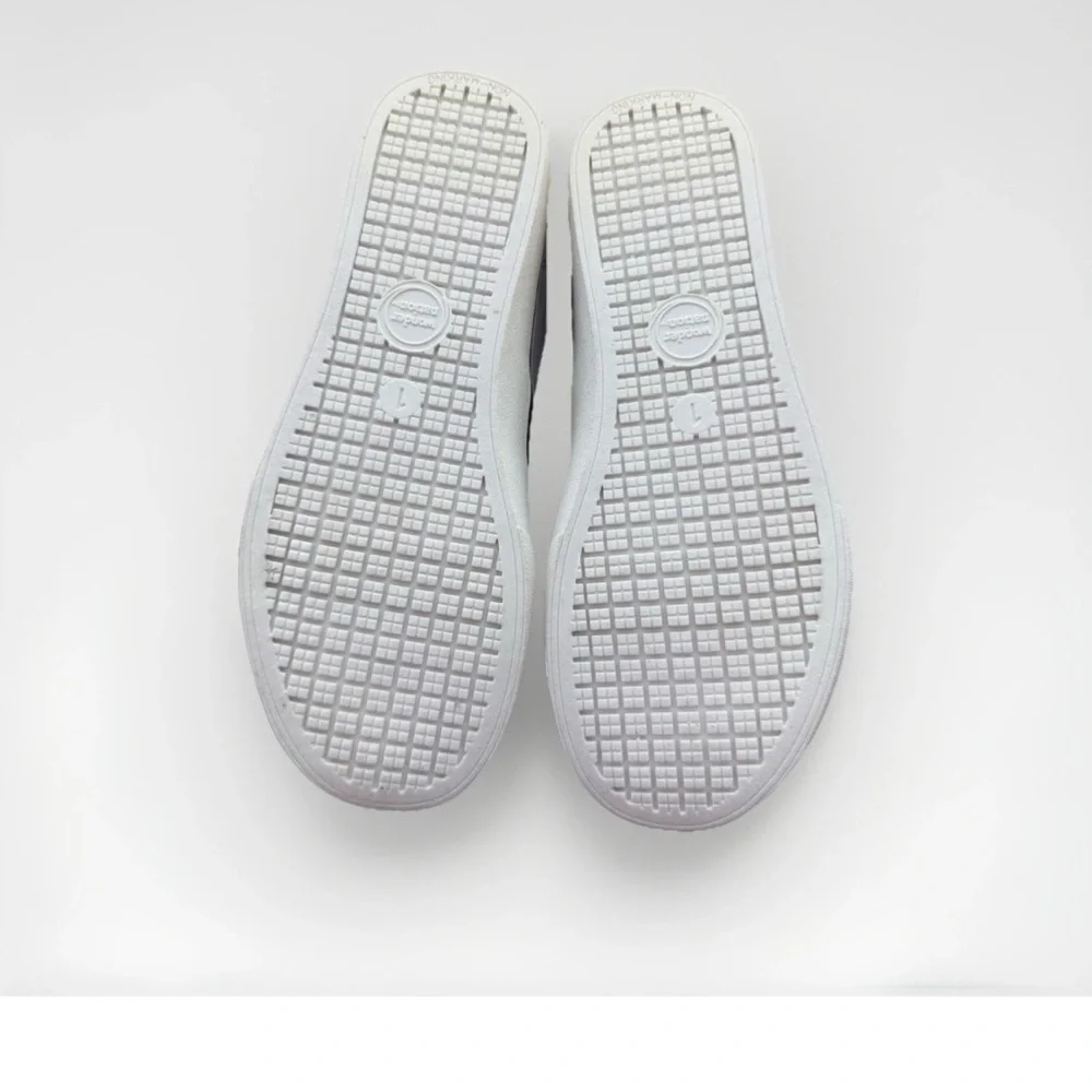 Wonder Nation Boys Sz 1 Light Gray Slip-On Shoes - Picture 4 of 6